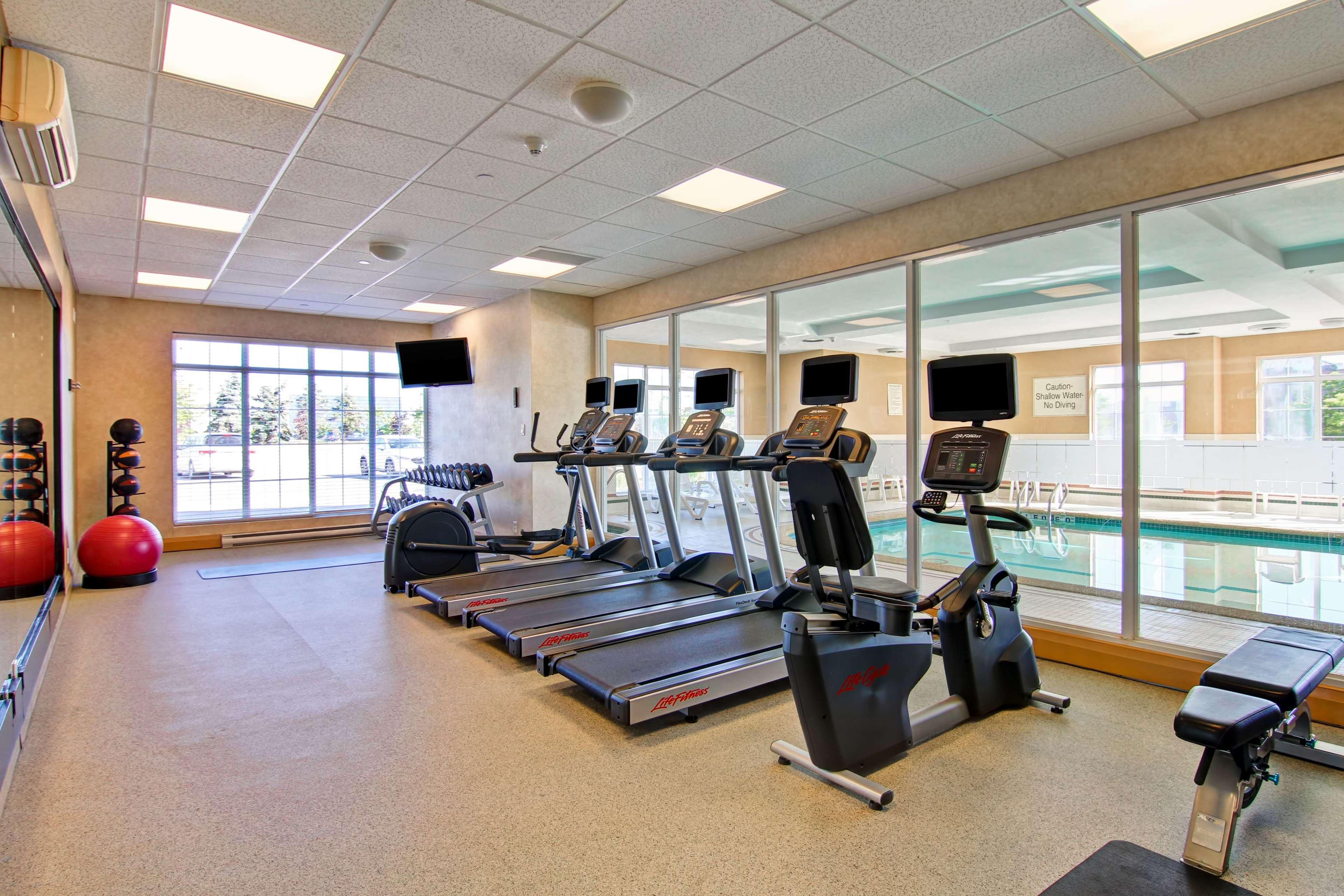 Hotel Homewood By Hilton Toronto