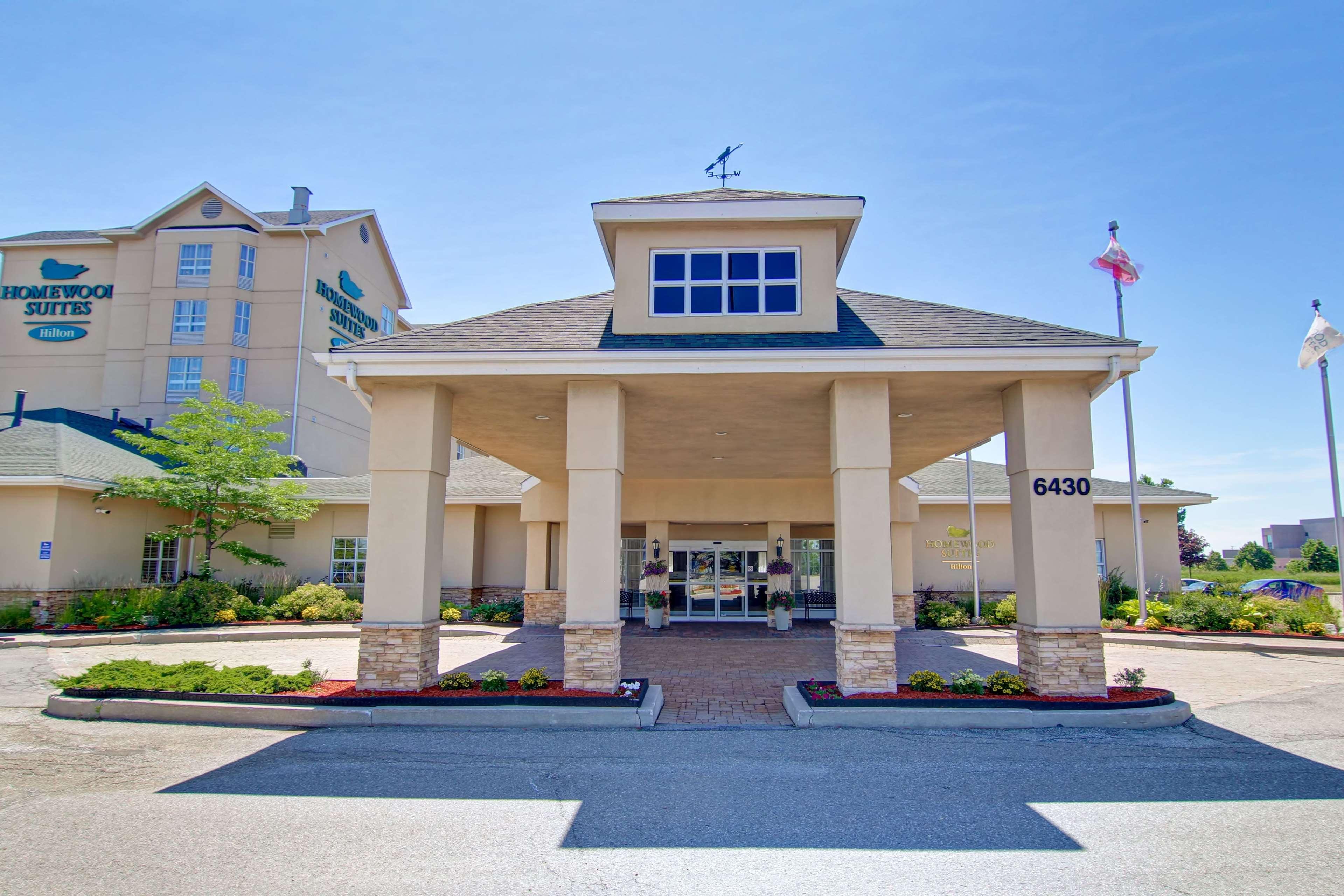 Homewood By Hilton Toronto Hotel 3*