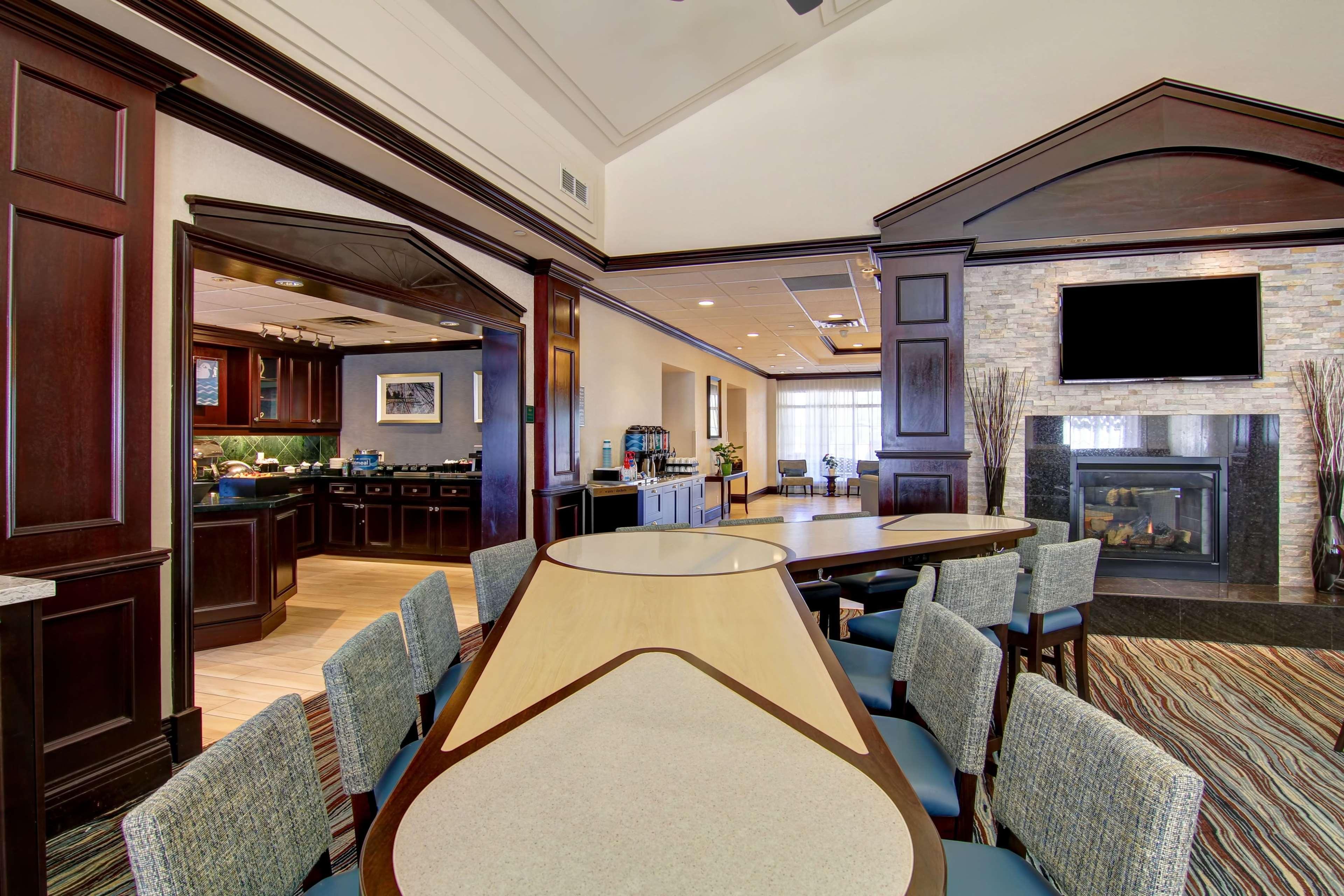 Homewood By Hilton Toronto 3*