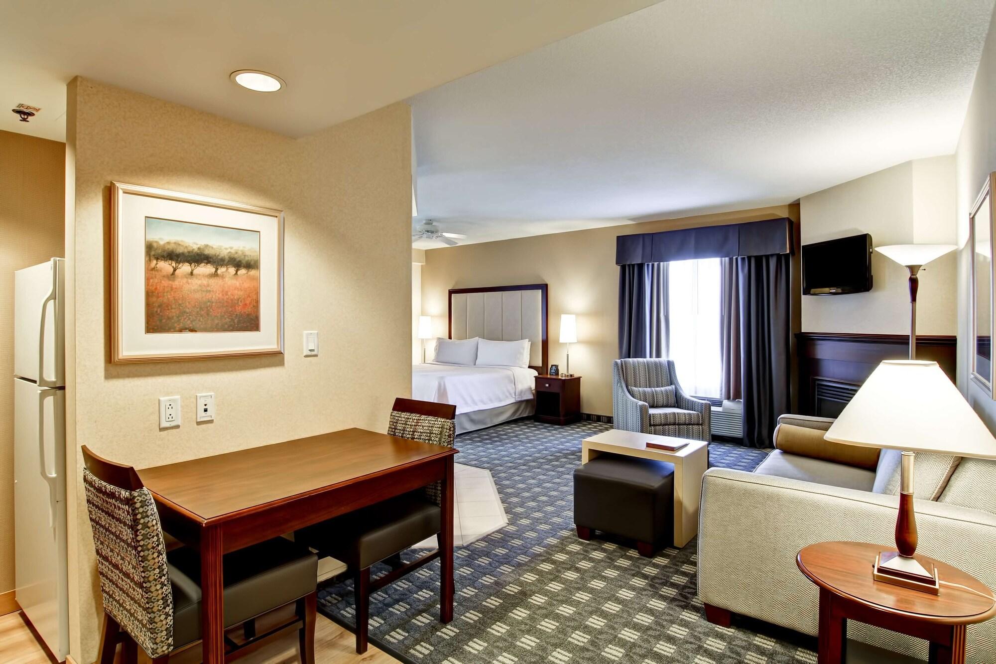 Hotel Homewood By Hilton Toronto Mississauga