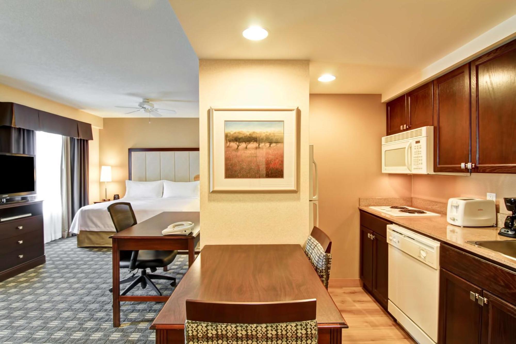 Homewood By Hilton Toronto Hotel